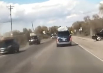 H0602002 Mexico state police traffic stop ensuing chase part2