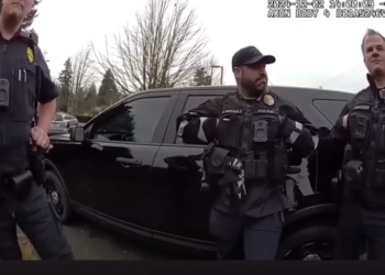 H2102002 Officer Gets Exposed in Front of His Entire Department part2