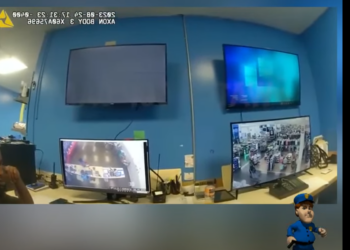 H0001052 Walmart Employees Arrested After Stealing Over part2