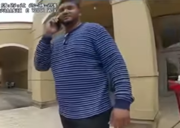 H0001005_Caught Stealing At Target Shoplifter Huge_part2