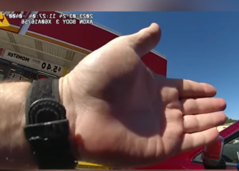 H0001065 Gets Caught Stealing Decides to Put Up Fight part2