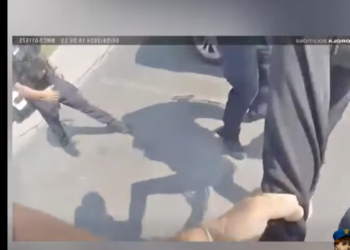 H0001002_Lady Refuses To Leave Her Car, Gets Reality Check