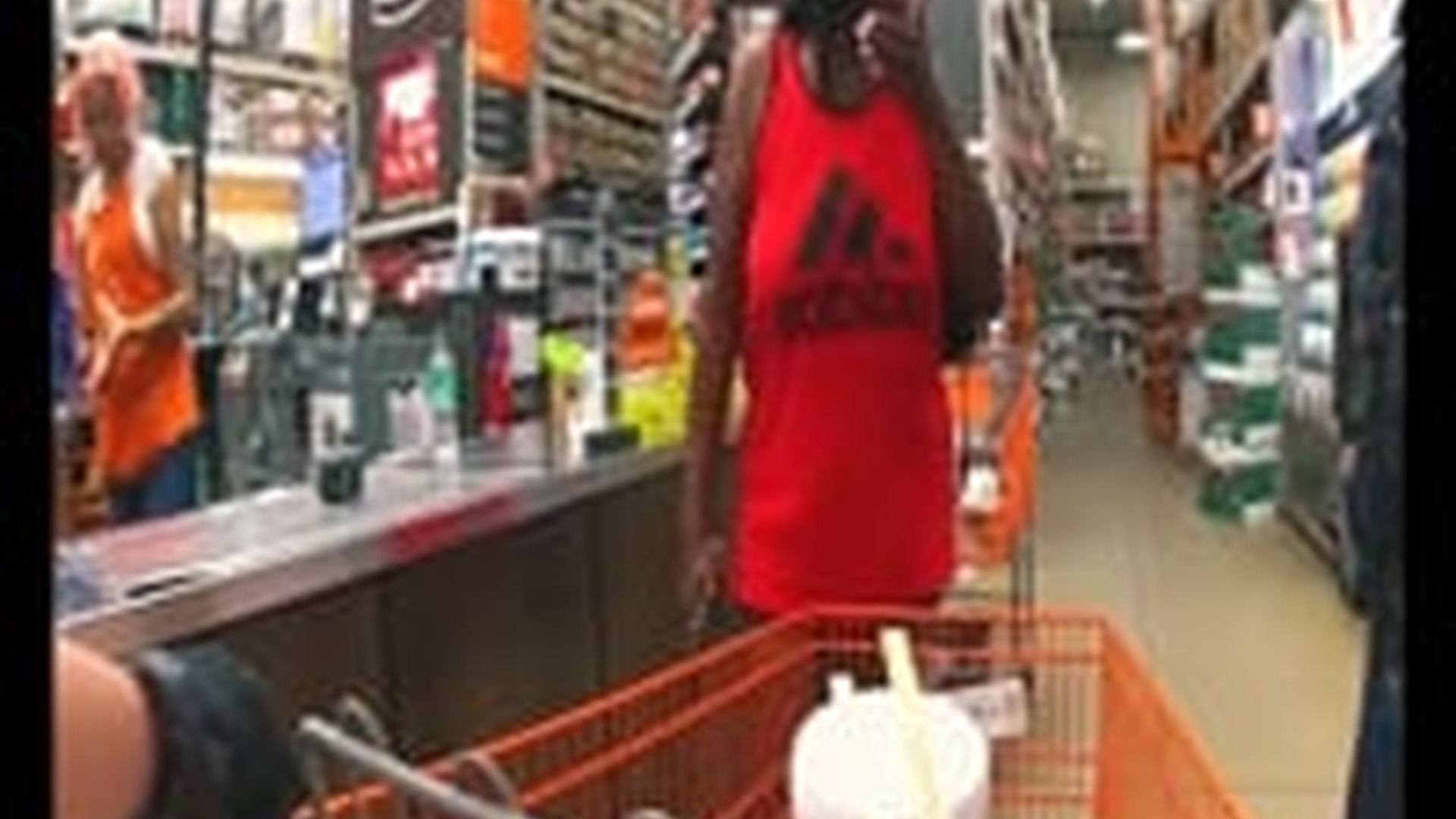 H0001031_Entitled Customer Turns Home Depot Trip into Complete C_part2