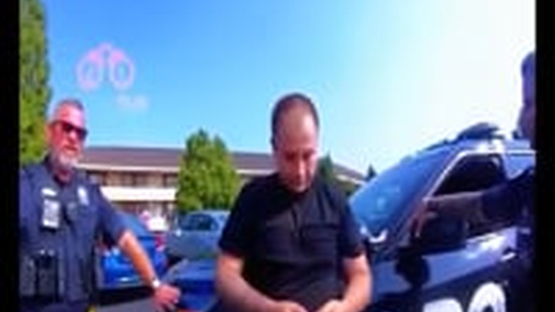 H0001028_Cops Open Their BMW’s Trunk & All Hell Bre_part2