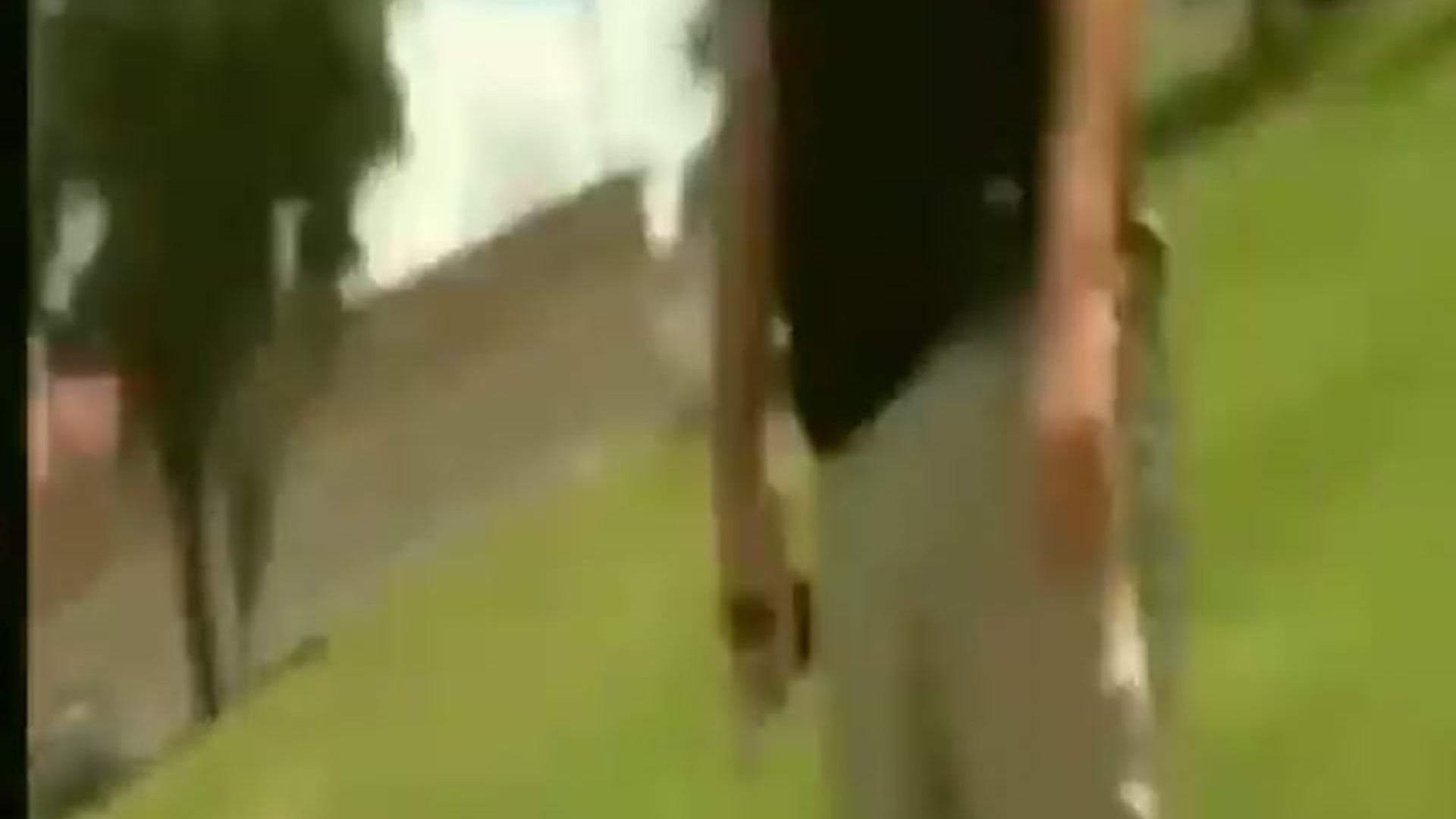 H0001029_Cops demand id woman then detain her refusing first amendment audit fail_part2