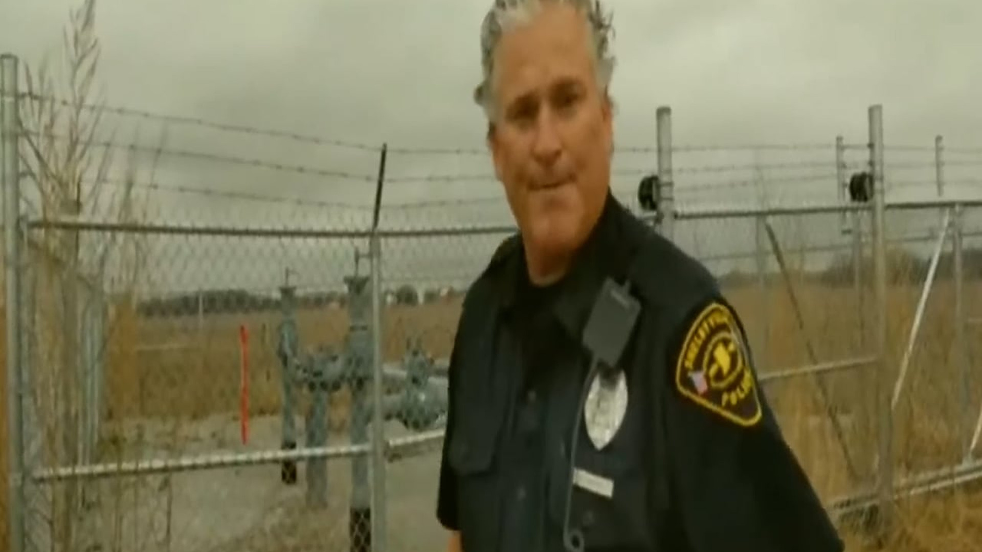 H0001011_Cops need id but get denied (CUFFED) First Amendment Audit Fail_part2