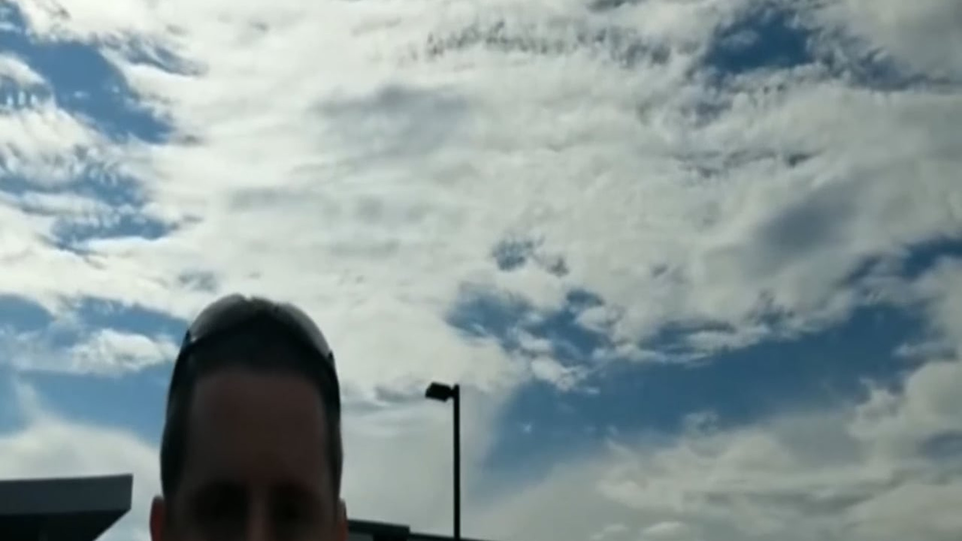 H0001039_Cops want id but meet their match she knew her rights first amendment audit fail_part2