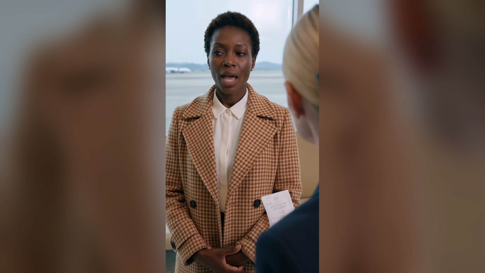 H0001046 � Flight Attendant Burned A Black CEO’S Ticket — Minutes Later, The Airline Fell Into Chaos � #Police #Cops #Airport